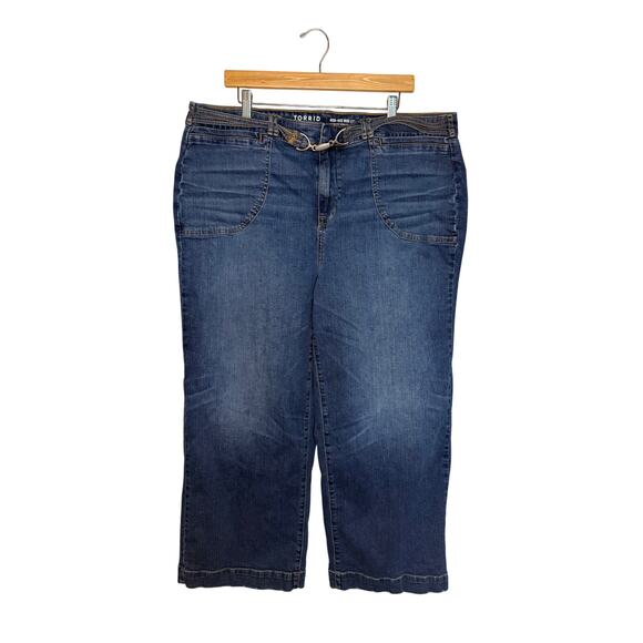Torrid High-Rise Wide Leg Vintage Stretch Jeans Women’s Sz 20 Short Blue Denim - Picture 6 of 14